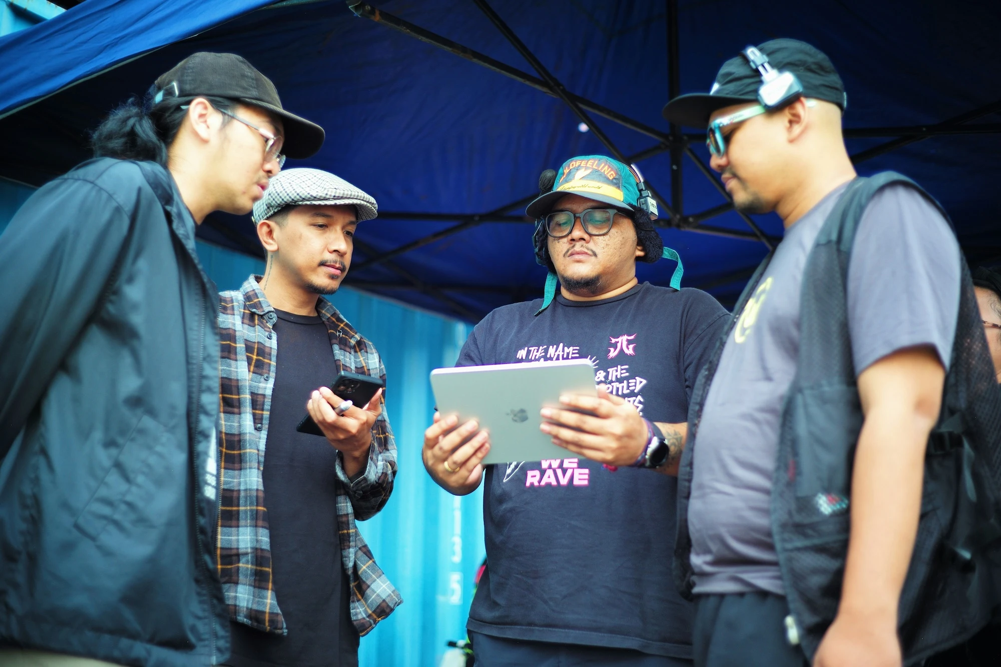 The Ultimate Self-Help Guide for Festival Volunteer Coordinators
