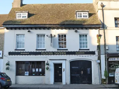 Floods Tavern