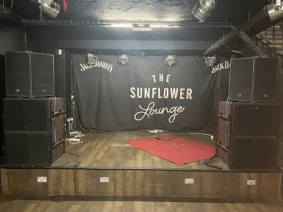 Live room