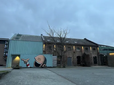 Dokkhuset