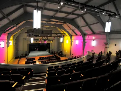 Pavilion Arts Centre