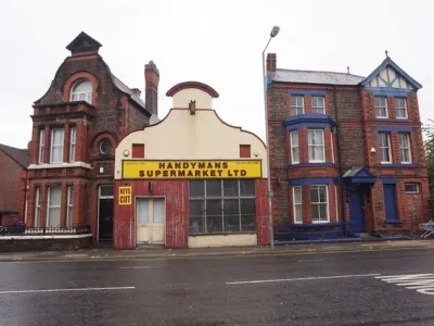 Handyman Bar & Brewery