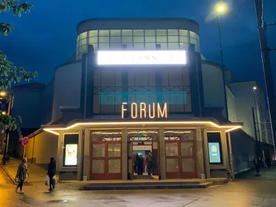 Forum Scene
