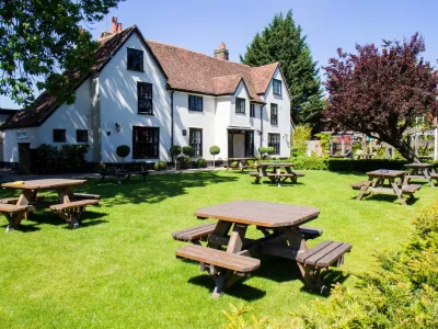 Bennet's (Harpenden Royal British Legion)
